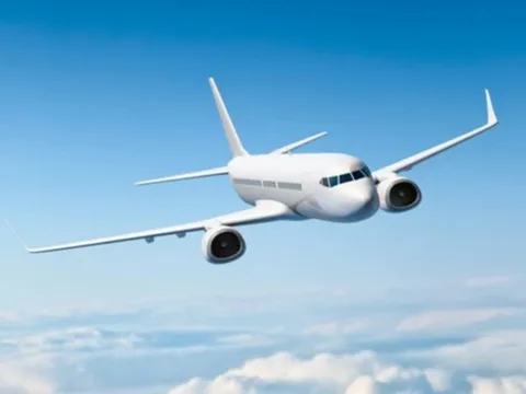 Tỷ phú Phạm Nhật Vượng bất ngờ tuyên bố 'đóng cửa' hãng bay Vinpearl Air