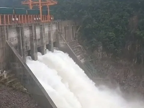 Nhà máy thủy điện Thượng Nhật cam kết gì sau khi bị kiểm tra?