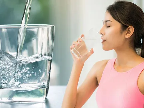 5 thời điểm vàng uống nước giúp thanh lọc cơ thể, ít bệnh tật, kéo dài tuổi thọ
