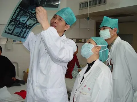 Tiến sĩ, bác sĩ Phạm Nguyên Quý chỉ 4 dấu hiệu phân biệt ung thư hệ tiêu hóa với bệnh thông thường