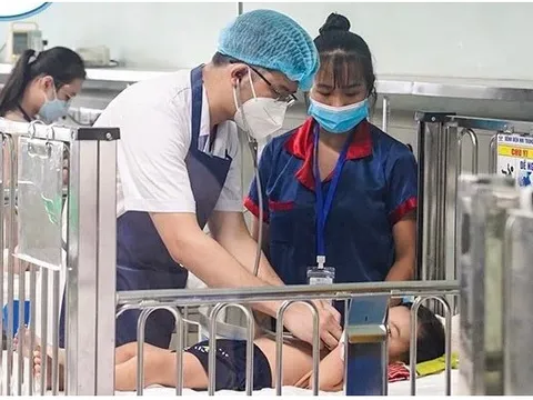 Trẻ nhiễm Adenovirus tăng nhanh: Thấy con có dấu hiệu này cần cho đi viện ngay lập tức