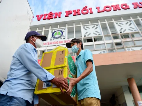 Hơn 1 triệu viên Molnupiravir nhập vừa về tài trợ cho chương trình thí điểm điều trị F0 tại nhà