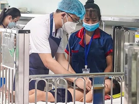 Hơn 300 trẻ nhập viện, 6 ca tử vong do virus Adeno, Bộ Y tế yêu cầu triển khai xử lý triệt để các ổ dịch
