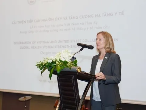 Hoa Kỳ tài trợ thêm 10 hệ thống oxy lỏng cho các bệnh viện của Việt Nam