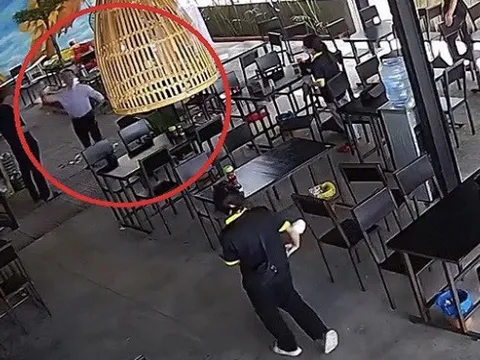 Cán bộ ném tiền tại quán bún ở Đà Nẵng bị kỷ luật khiển trách