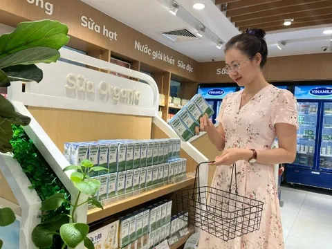 Vinamilk và Mộc Châu song hành tại Thương hiệu quốc gia 2022-2024