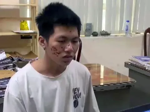 Nam thanh niên dỗ bé gái vào nhà nghỉ để xâm hại, còn quay video tống tiền