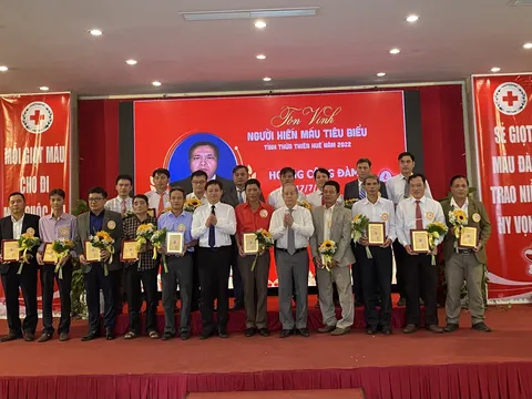 Thừa Thiên - Huế: Tôn vinh 100 người hiến máu tiêu biểu toàn tỉnh năm 2022