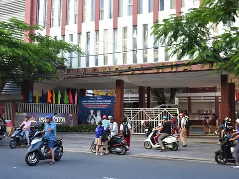 Học sinh iSchool Nha Trang đã trở lại trường học sau vụ ngộ độc