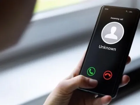 Người phụ nữ sập bẫy công an giả, bị lừa hơn một tỷ đồng