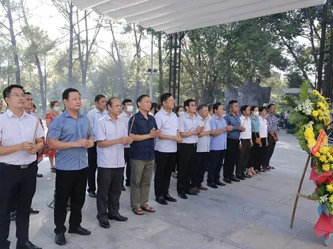 BHXH Việt Nam: Nhiều hoạt động ý nghĩa vào dịp Thương binh liệt sĩ