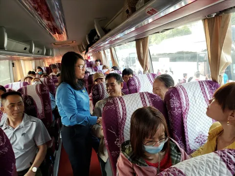 Một công ty ở Đồng Nai thưởng 2,2 tháng lương và miễn phí vé xe về quê đón Tết