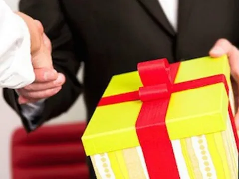 Nam Định cấm biếu, tặng quà Tết cho lãnh đạo các cấp dưới mọi hình thức