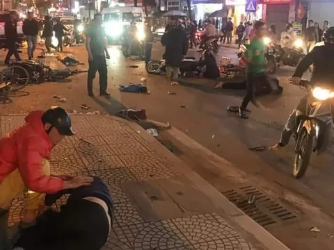 Quảng Ninh: Ô tô gây tai nạn liên hoàn làm 2 người tử vong, 3 người bị thương