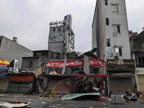 Vụ cháy nổ cửa hàng xe máy ở Hà Nội: Nạn nhân tự mua thuốc về cuốn pháo để chơi Tết