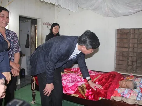 Hàng chục nghìn suất quà cho người có công, người nghèo dịp Tết tại Quảng Bình