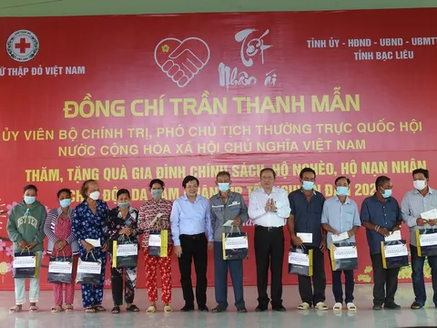 Ông Trần Thanh Mẫn thăm hỏi và chúc Tết bà con tại huyện Vĩnh Lợi, tỉnh Bạc Liêu