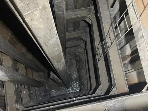 Vụ bé trai lọt xuống trụ bê tông 35 m ở Đồng Tháp: Tiếp tục đào đến độ sâu 20 m