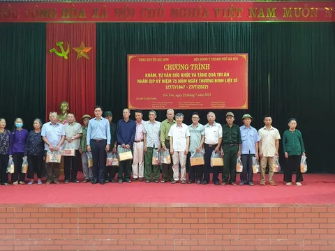 Hội Đông y Hà Nội: Đẩy mạnh chuyên môn đi cùng phát triển công tác xã hội, phát huy y đức người thầy thuốc