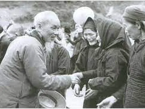 Mùa xuân đầu tiên của đất nước, Bác thăm người nghèo nhất Hà Nội