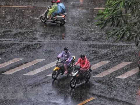 Mưa phùn, nồm ẩm ở miền Bắc sẽ kéo dài nhiều ngày