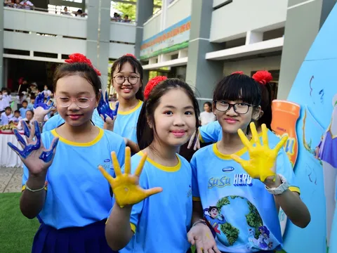 Hơn 65.000 học sinh cam kết chung tay bảo vệ trái đất cùng Vinamilk
