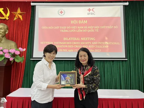 Hội đàm giữa Hội Chữ thập đỏ Việt Nam và Hiệp Hội Chữ thập đỏ - Trăng lưỡi liềm đỏ quốc tế