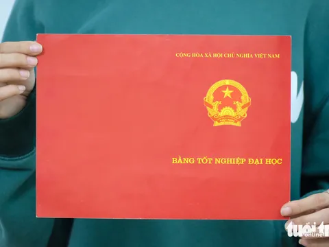 Cử tri kiến nghị Bộ Giáo dục và Đào tạo tăng cường xử lý vấn nạn bằng giả