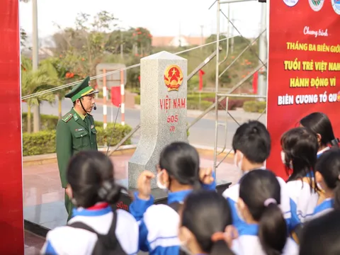 Đồn Biên phòng Cửa khẩu Quốc tế Lao Bảo: Điểm sáng của những người lính mang quân hàm xanh