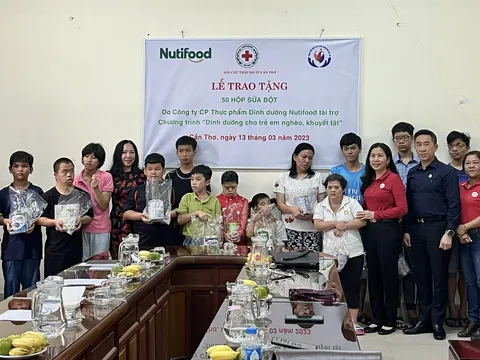 Đoàn công tác Trung ương Hội Chữ thập đỏ Việt Nam làm việc tại thành phố Cần Thơ