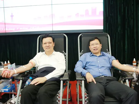 Nhiều lãnh đạo, cán bộ của Bộ Giáo dục và Đào tạo tham gia hiến máu tình nguyện