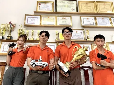 Sinh viên Việt Nam lọt vòng chung kết cuộc thi xe tự hành quốc tế