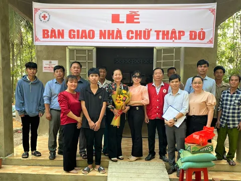 Tây Ninh: Trao nhà Chữ thập đỏ cho hộ gia đình có hoàn cảnh khó khăn