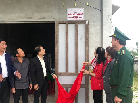 THACO trao tặng 200 căn nhà cho ngư dân nghèo, khó khăn tại Quảng Trị, Thừa Thiên Huế