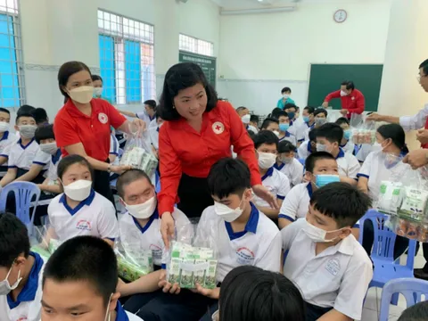 Tập trung vận động tốt nguồn lực để chăm lo cho đối tượng dễ bị tổn thương