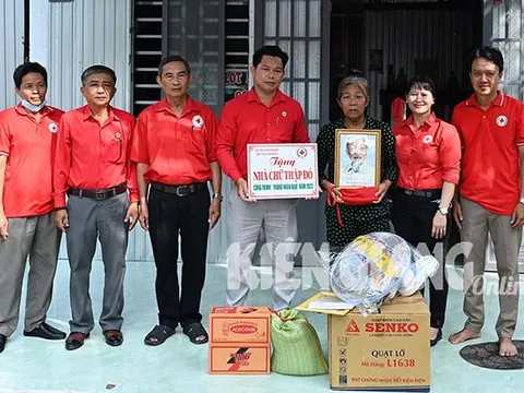 Kiên Giang: Hội Chữ thập đỏ huyện Tân Hiệp vận động trên 450 triệu đồng cho người nghèo, khó khăn