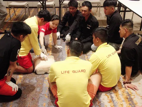 Khánh Hòa: Không ngừng nâng cao kiến thức, kỹ năng sơ cấp cứu tại các resort, khu nghỉ dưỡng trên biển, đảo