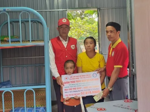 Đà Nẵng: Hỗ trợ gia đình có hoàn cảnh khó khăn, biến điều ước nhỏ bé thành hiện thực