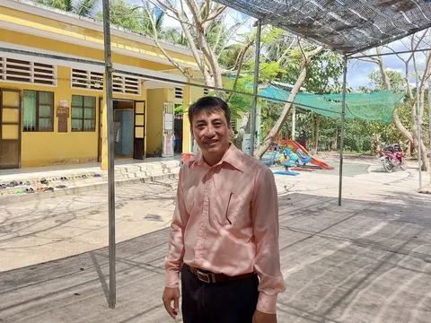 Thầy giáo hiến 1.700m2 đất, làm lao công miễn phí cho trường gần 14 năm
