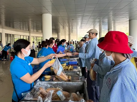 Bếp ăn "Thiện nguyện Xanh" trao 840 suất ăn miễn phí cho bệnh nhân khó khăn mỗi tuần
