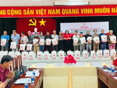 Cần Thơ: Tổng kết Tháng Nhân đạo 2023, phát động nhắn tin ủng hộ Chương trình “Đồng hành cùng trẻ em nghèo, khuyết tật”