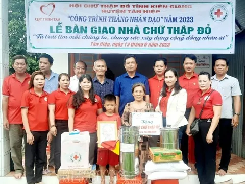 Kiên Giang: Bàn giao 3 căn nhà chữ thập đỏ tại Tân Hiệp