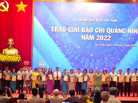 Quảng Ninh: Kỷ niệm 98 năm Ngày báo chí cách mạng Việt Nam và trao giải cho 76 tác phẩm xuất sắc