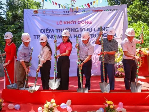 Khởi công xây dựng trường xanh từ vật liệu tái chế