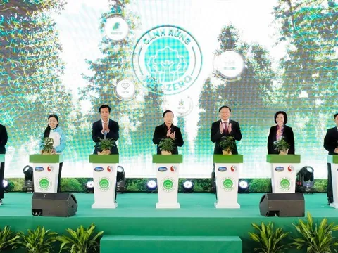 Vinamilk đẩy mạnh lộ trình giảm “dấu chân Carbon”, hướng đến Net Zero