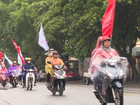 Hà Giang: Diễu hành tuyên truyền ngày hội hiến máu tình nguyện
