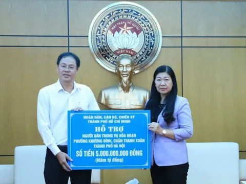 TP Hồ Chí Minh trao 5 tỷ đồng ủng hộ các nạn nhân vụ cháy chung cư mini