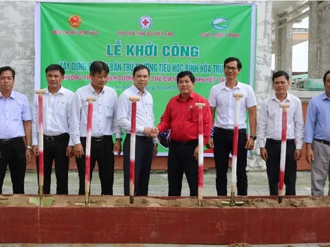 Long An khởi công xây dựng bếp ăn bán trú