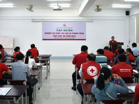 Tập huấn nghiệp vụ công tác Hội và Phong trào Chữ thập đỏ