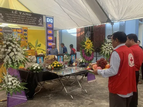 Hội Chữ thập đỏ tỉnh Nam Định thăm, hỗ trợ gia đình nạn nhân vụ cháy tại Thanh Trì, Hà Nội